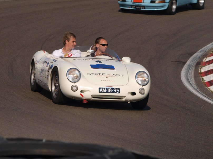 Porsche 550 Spyder body