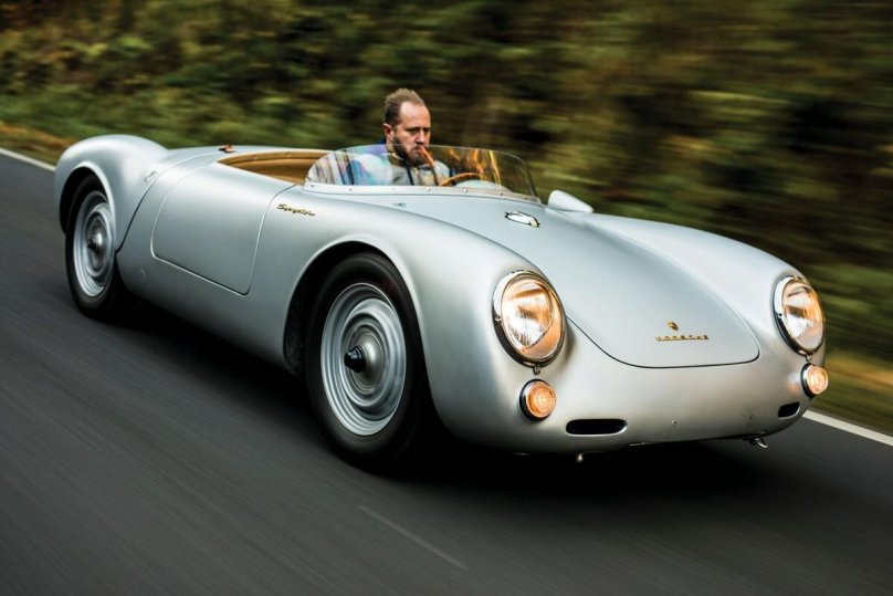 Porsche 550 Spyder body