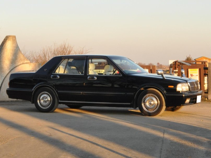 Nissan Cedric Brougham