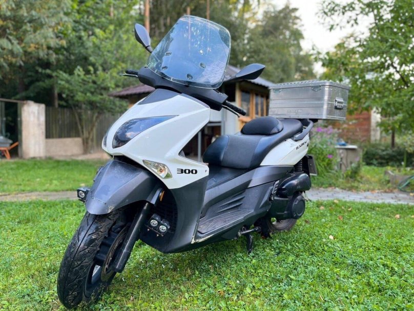 Максискутер SYM 300