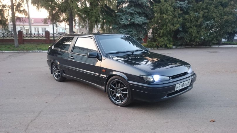 ВАЗ 2113 черная