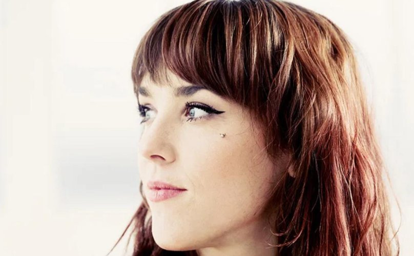 Певица Изабель Жеффруа