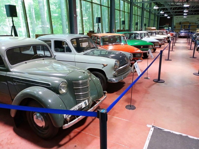 Музей ретро автомобилей в Санкт-Петербурге Зеленогорск