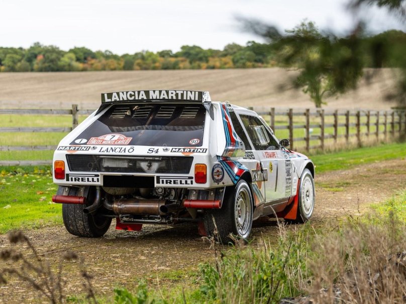 Lancia Delta s4 Group b