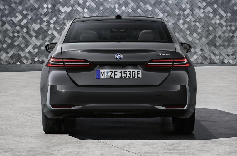 Новая БМВ 5 2024