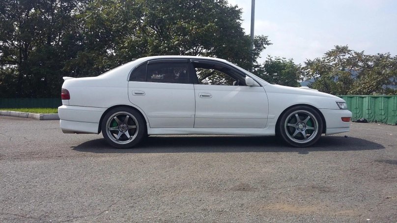 Тойота корона st190