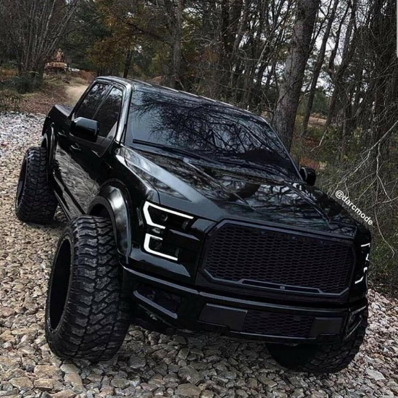 Ford f 150 Raptor черный