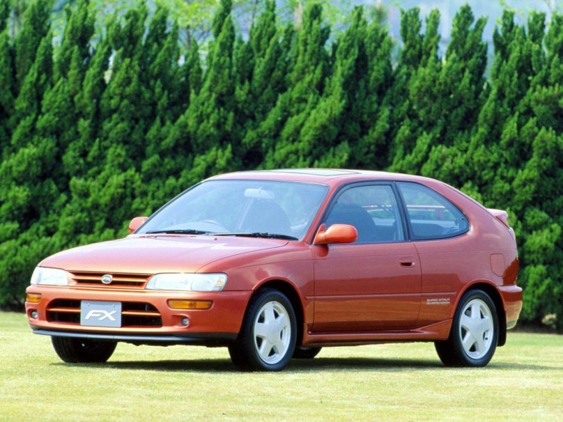 Toyota Corolla e100 хэтчбек
