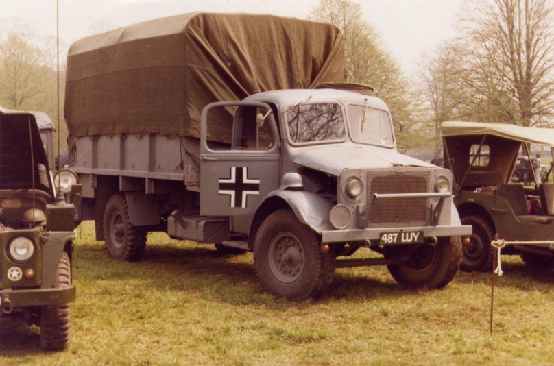 Грузовик Bedford OYD