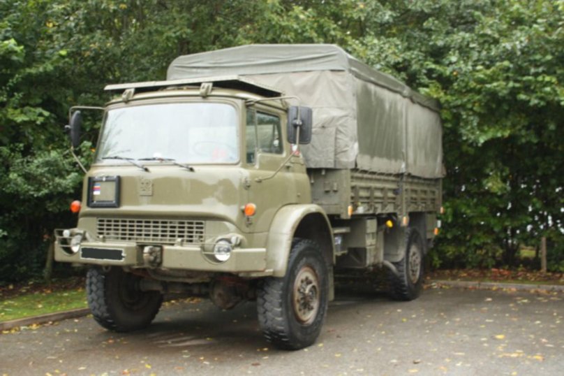 Военный грузовик Bedford