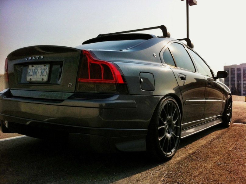 Volvo s60r stance