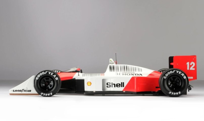 PLAYSTATION Senna