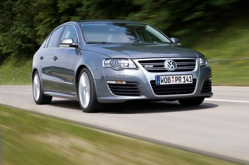 Passat b6 r36