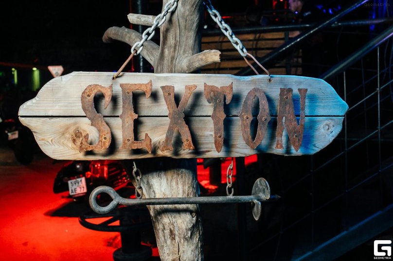 Байк центр ночных Волков Москва