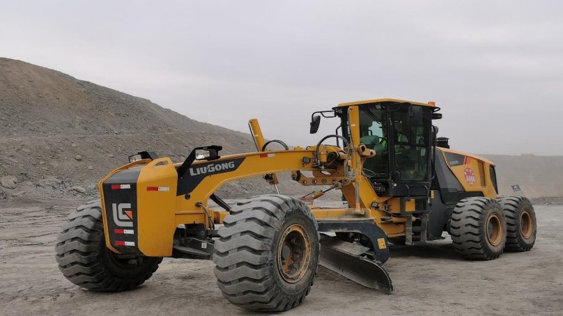Грейдер Liugong 4260d