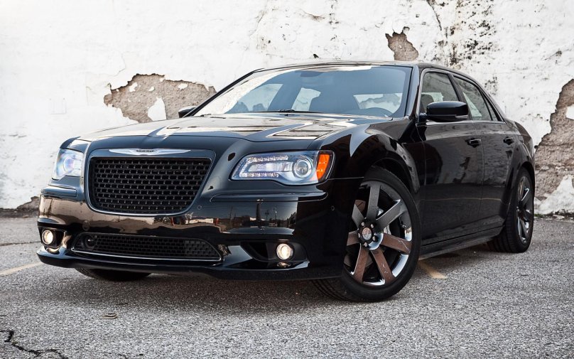 Chrysler 300 srt8