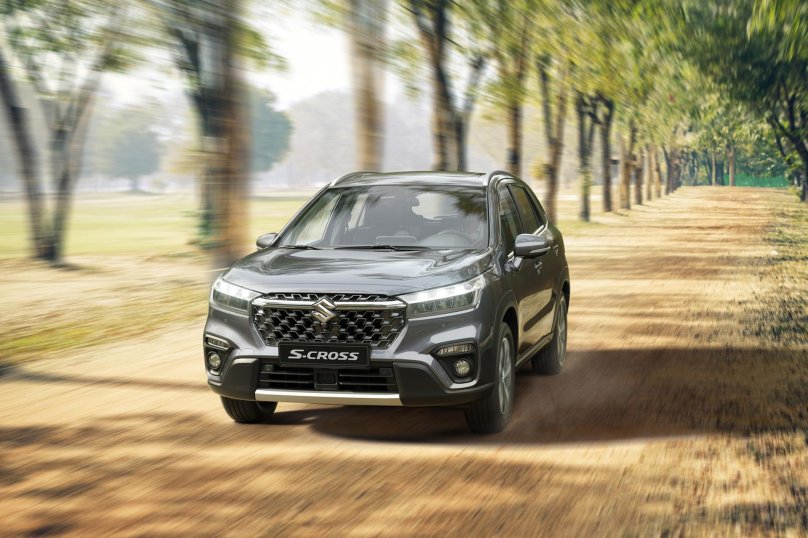 Сузуки с кросс 2022