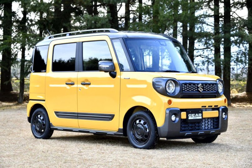 Suzuki Spacia Gear