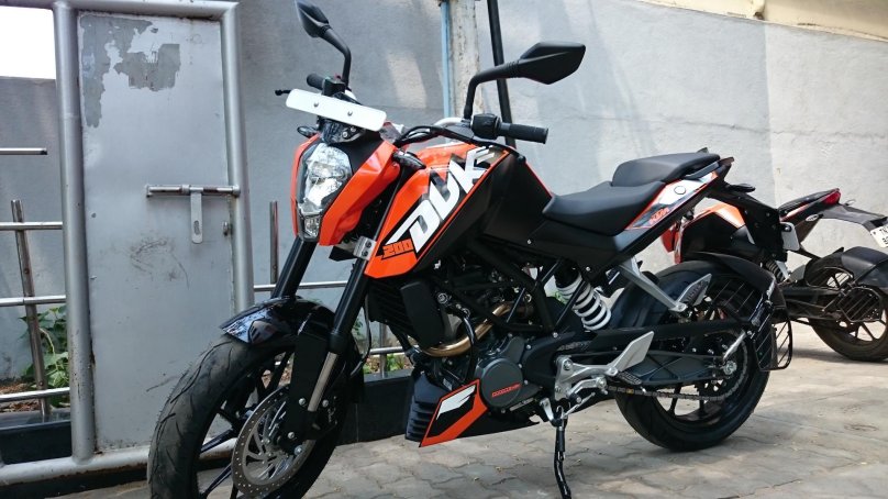 KTM Duke 200