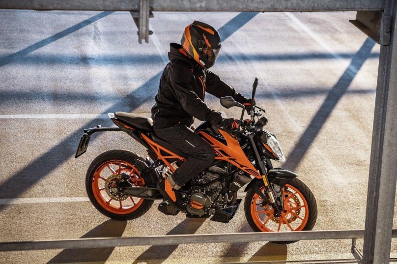 KTM Duke 200 2021