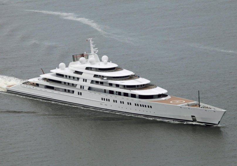 180-Метровой яхты Azzam