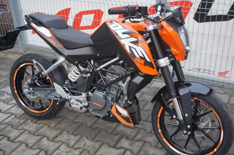 KTM Duke 125