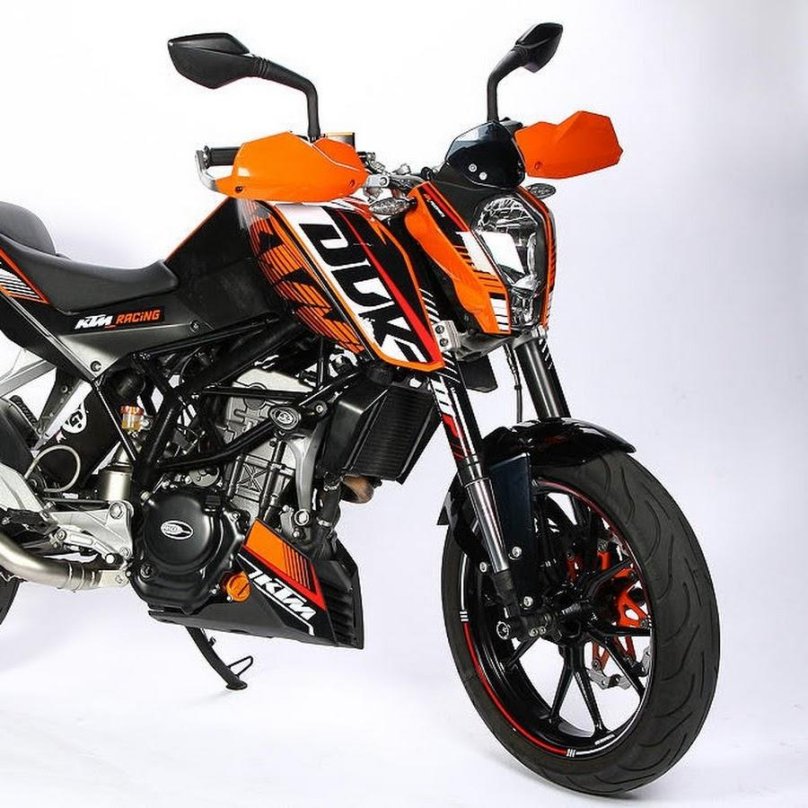 Мотоцикл KTM 125 Duke