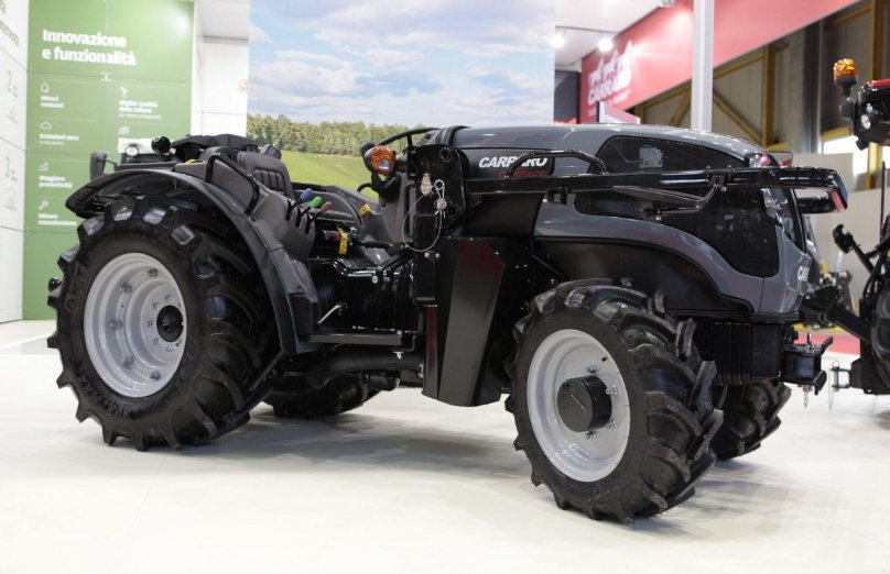 Трактор Carraro