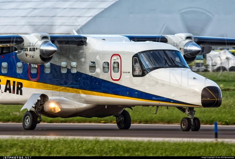 Dornier 228-212