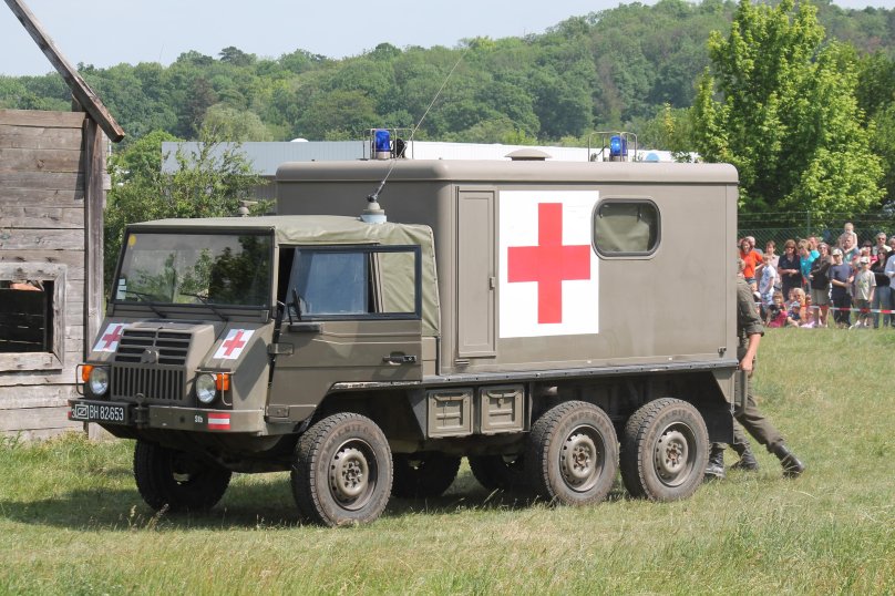 Австрийский военный внедорожник Pinzgauer