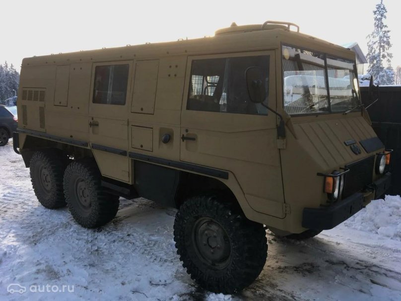 Pinzgauer 712