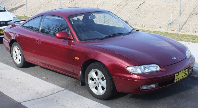 Mazda MX-6 1990