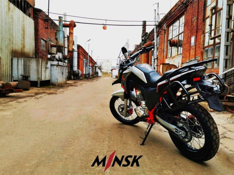 Мотоцикл m1nsk Goose 400