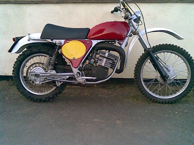 Motorcycle Hercules hc150