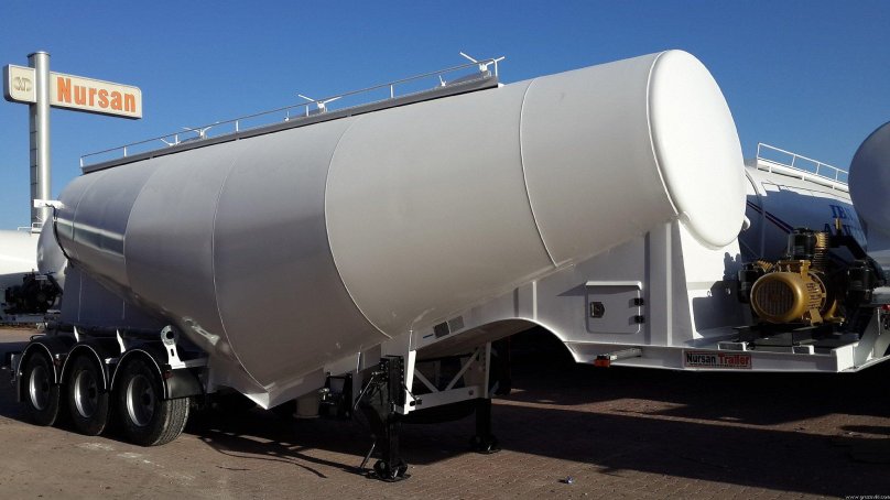 КАМАЗ цементовоз