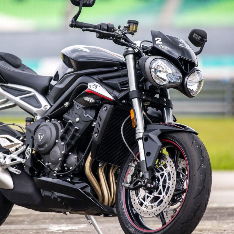 Triumph Street Triple 675
