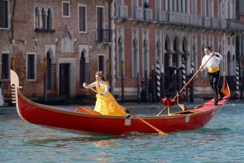 Венеция карнавал гондола