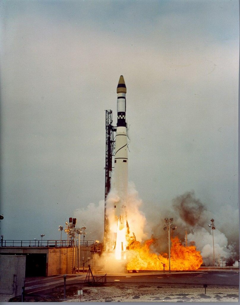 Аджена ракета