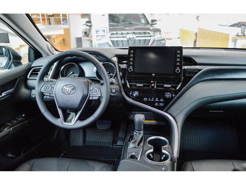 Камри 70 комплектация Престиж