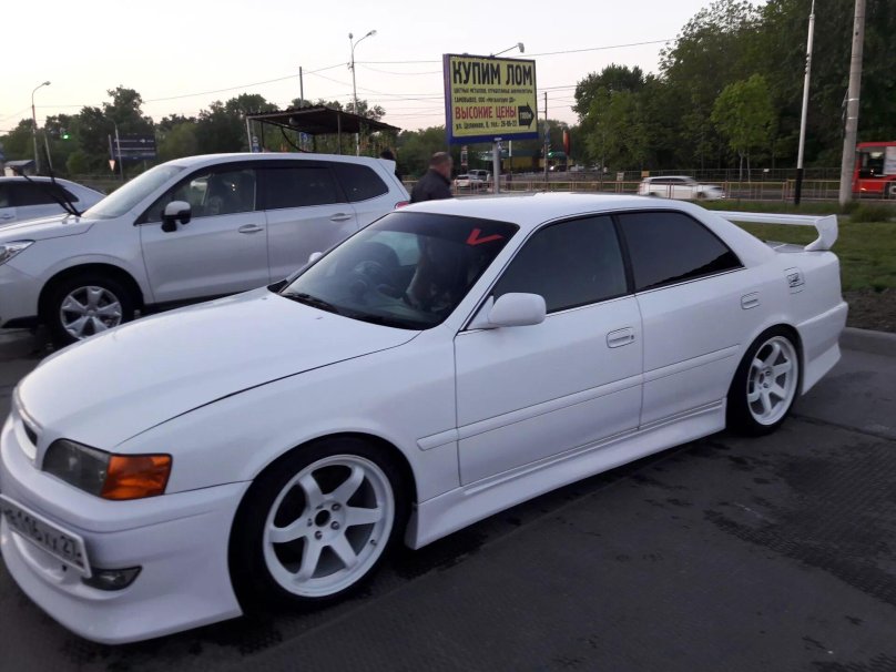 Toyota Chaser 100 Tourer