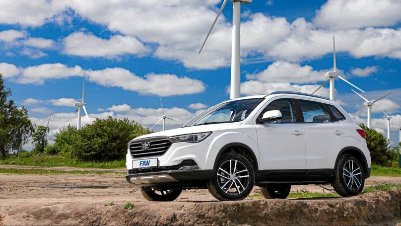 FAW кроссовер x40