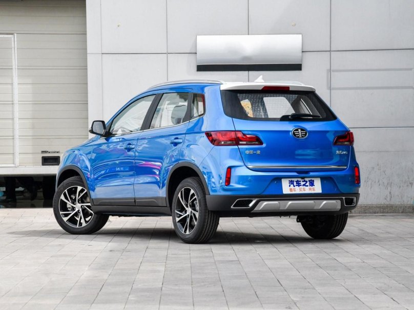 Кроссоверы FAW Besturn x40