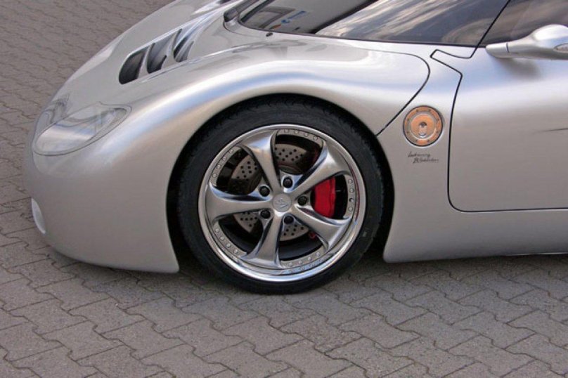 Lotec Sirius 2001 года