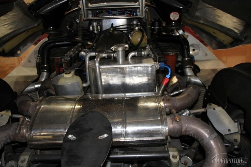 Двигатель 1000 л.с