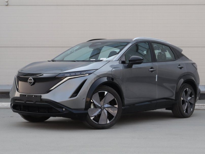 Nissan Ariya at,