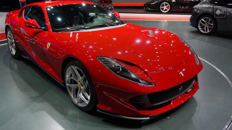 Феррари 812 Superfast