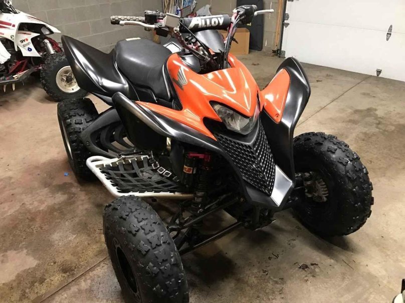 Хонда трх 700