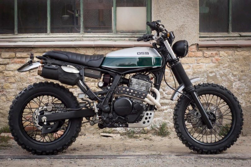 Honda nx650 Dominator Scrambler