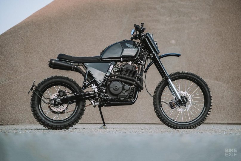 Honda Dominator 650 Scrambler