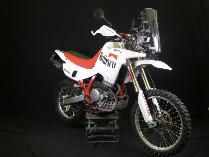 Honda nx650 Dominator Dakar